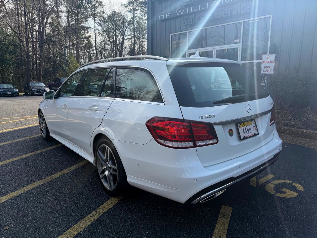 2016 Mercedes-Benz E-Class Image 5