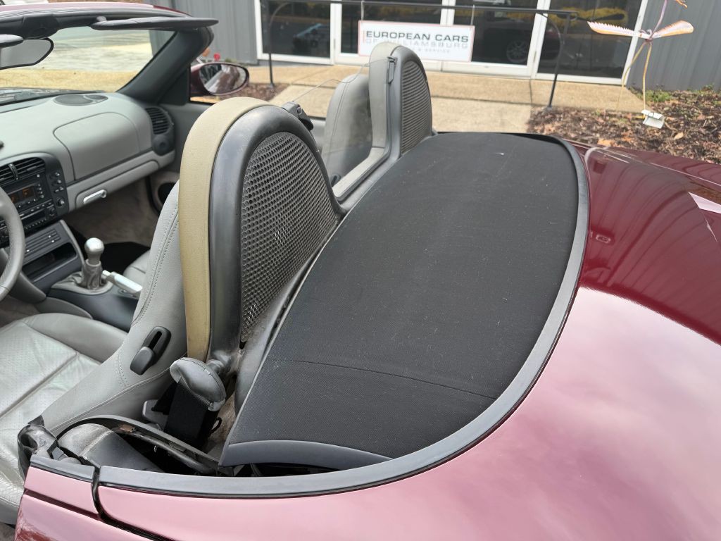 2004 Porsche Boxster Image 21