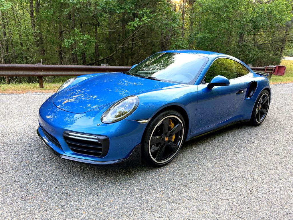 2018 Porsche 911 Image 4