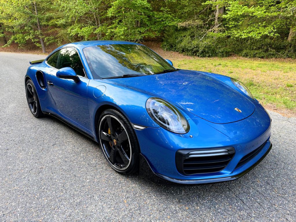 2018 Porsche 911 Image 14