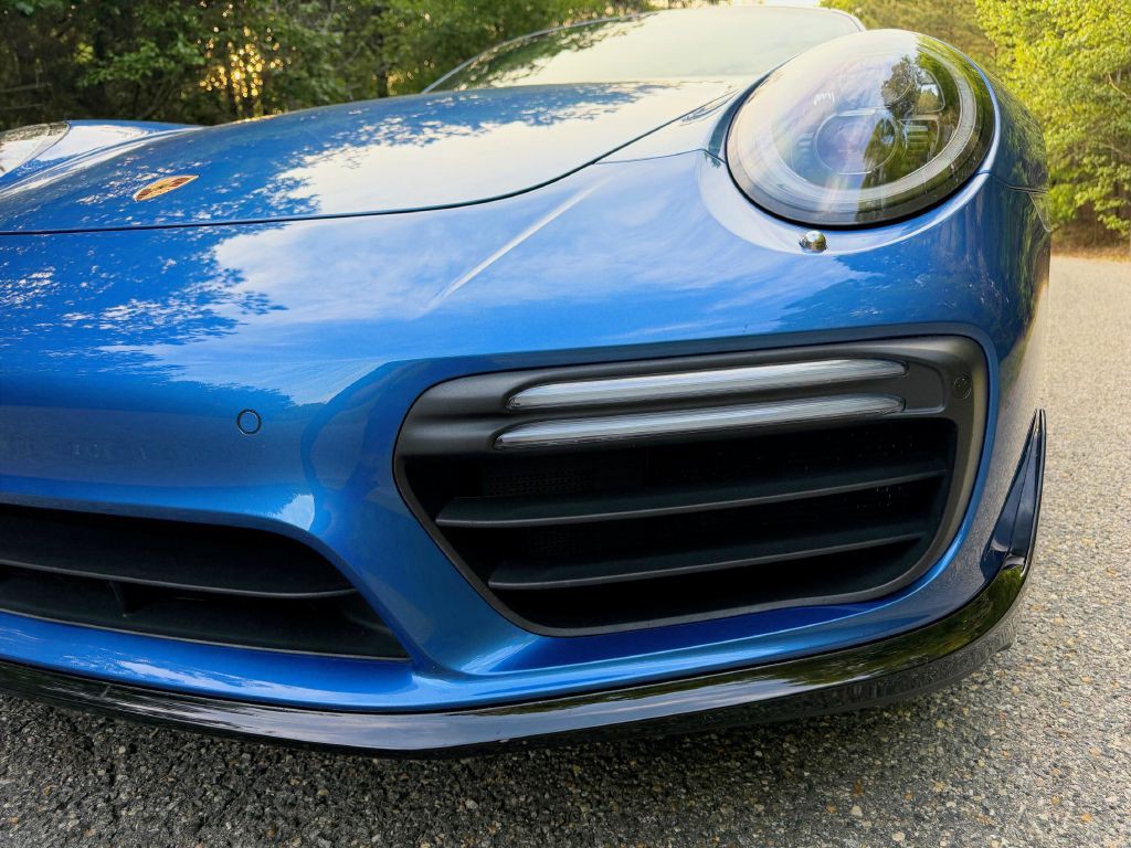 2018 Porsche 911 Image 20