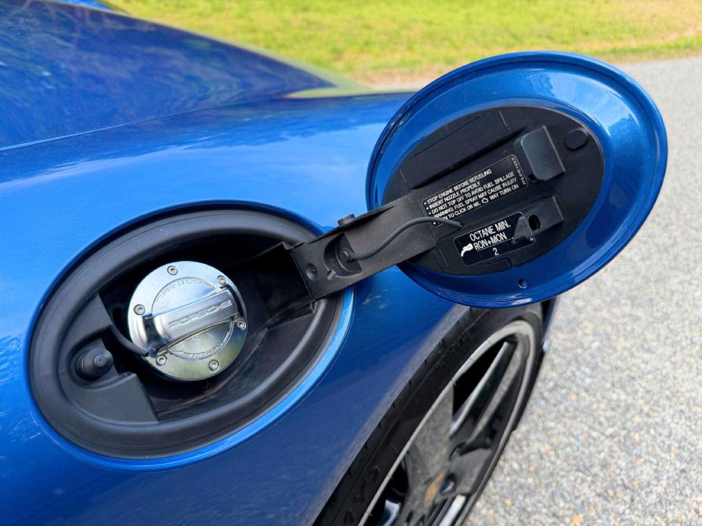 2018 Porsche 911 Image 42