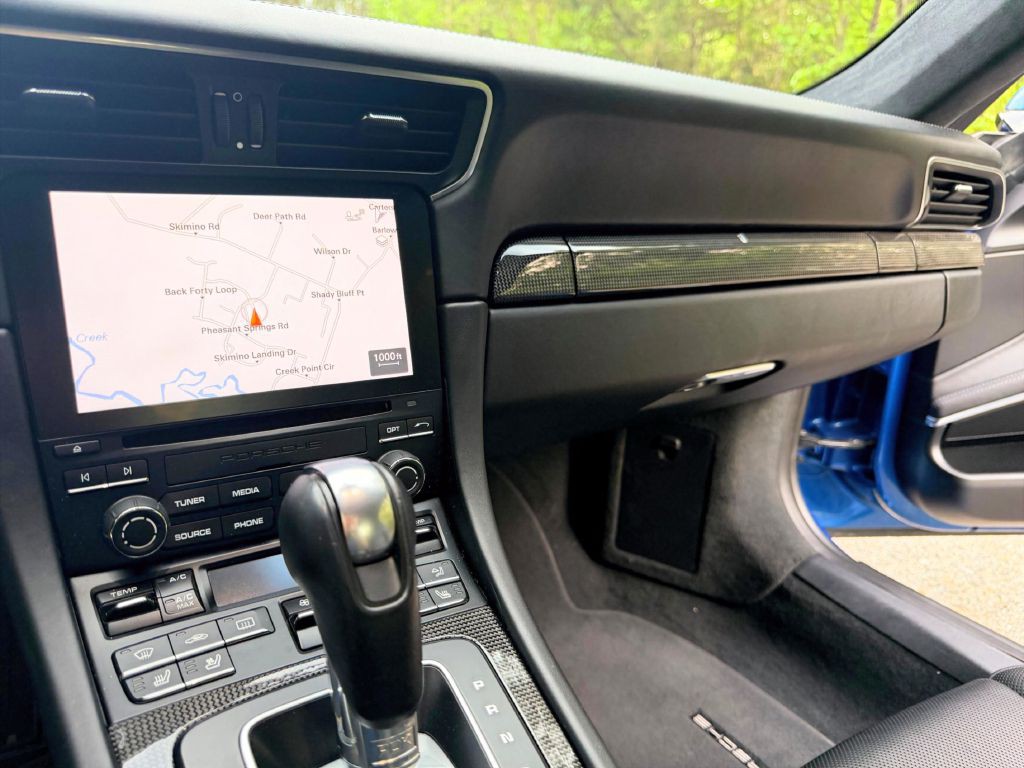 2018 Porsche 911 Image 74