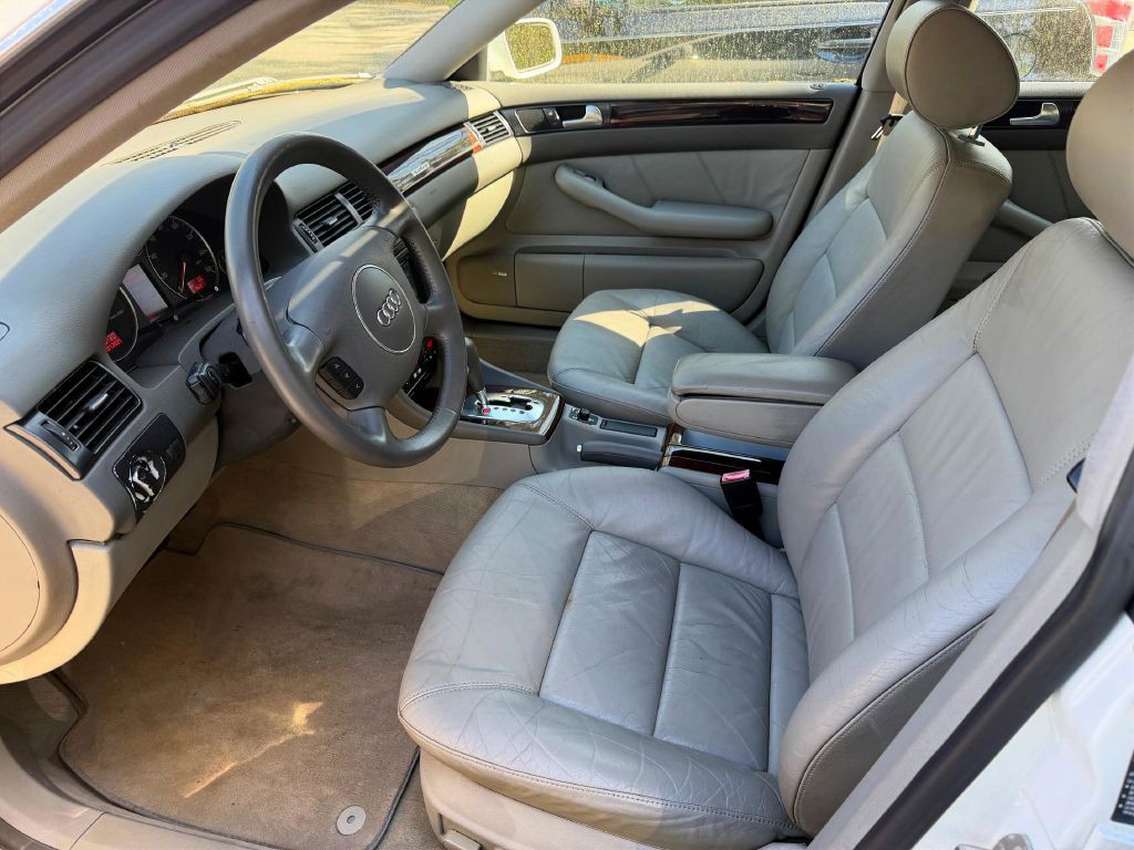 2003 Audi A6 Image 10