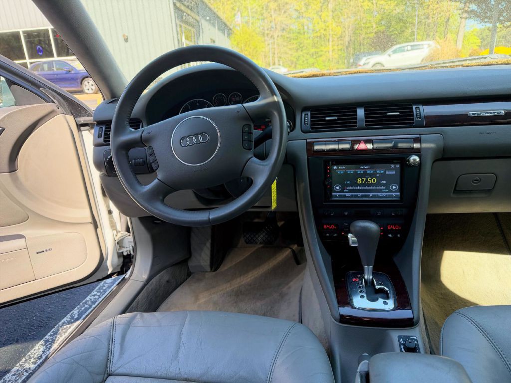 2003 Audi A6 Image 11