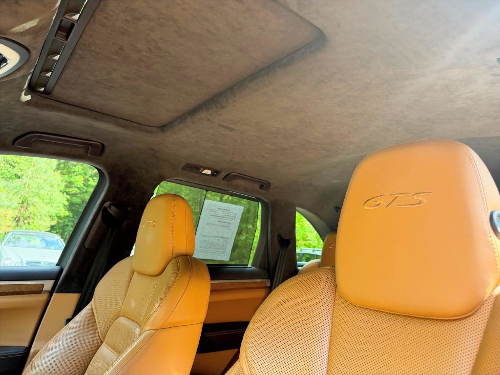 2018 Porsche Cayenne Image 13