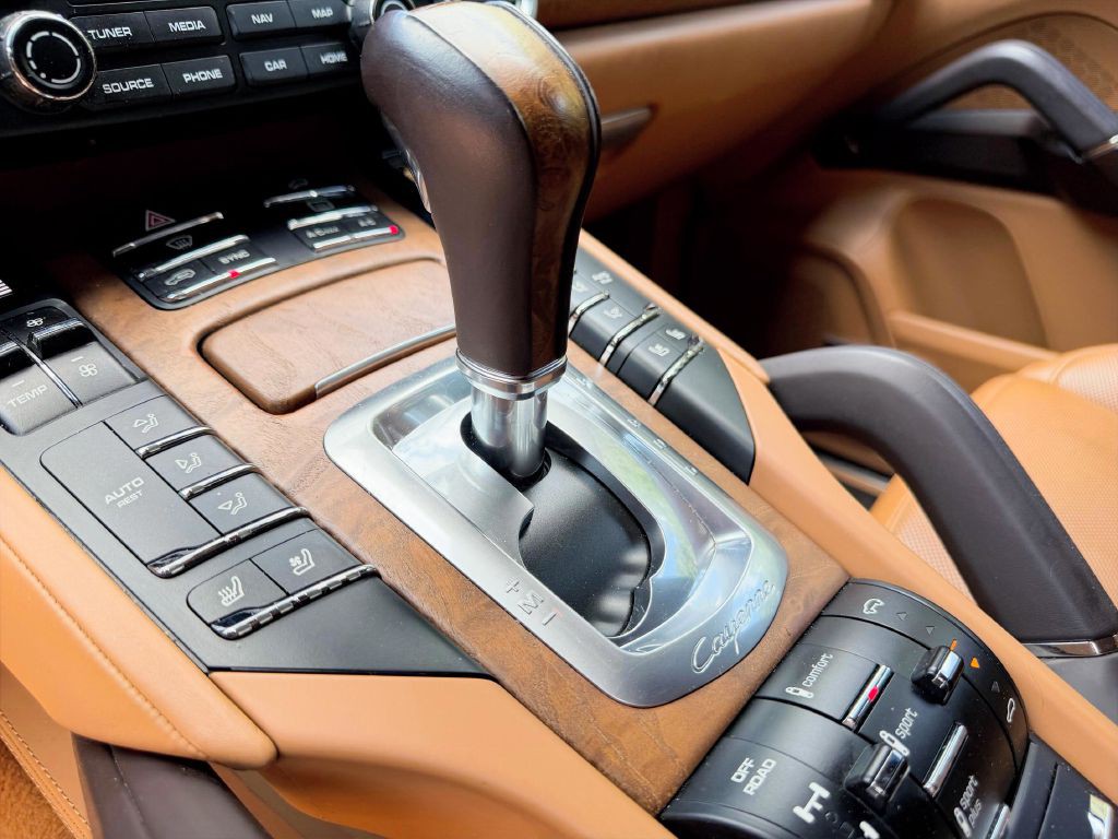 2018 Porsche Cayenne Image 14