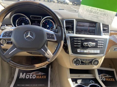 2013 Mercedes-Benz M-Class Image 11
