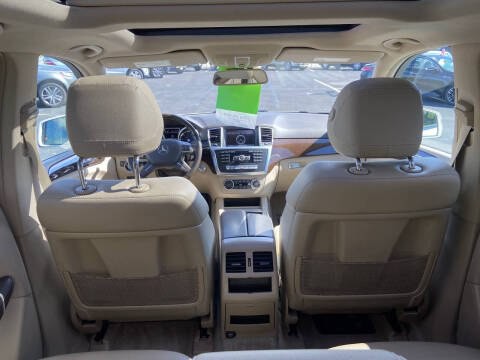 2013 Mercedes-Benz M-Class Image 17