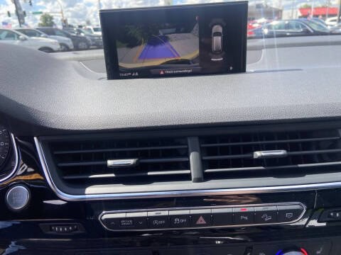 2019 Audi Q7 Image 10