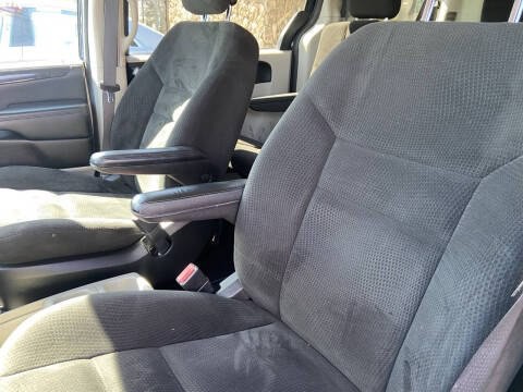2015 Dodge Grand Caravan Image 7