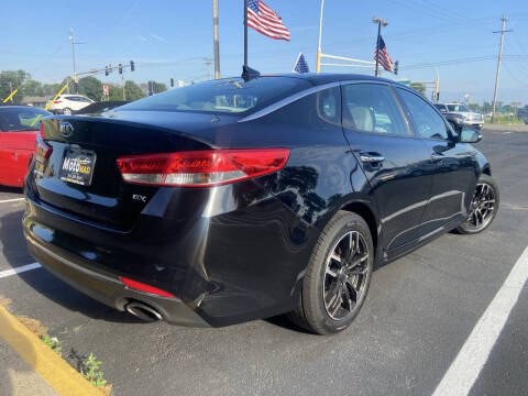 2018 Kia Optima Image 4