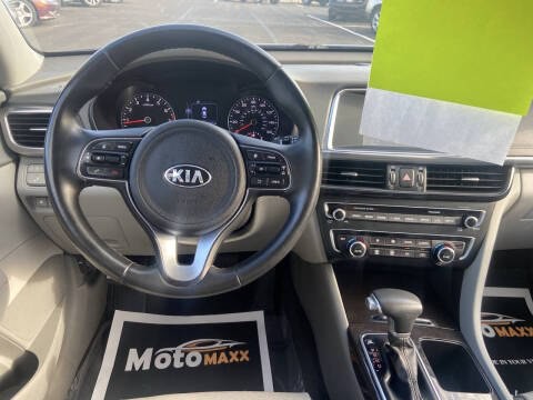 2018 Kia Optima Image 13