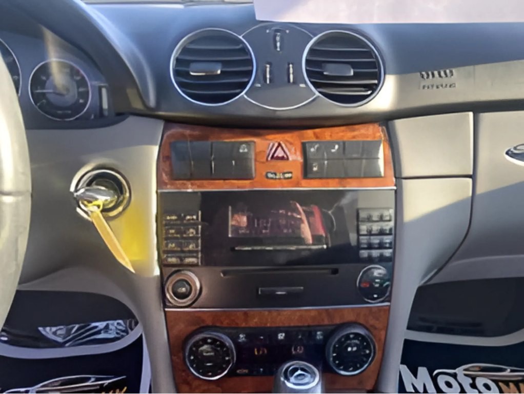 2008 Mercedes-Benz CLK-Class Image 6