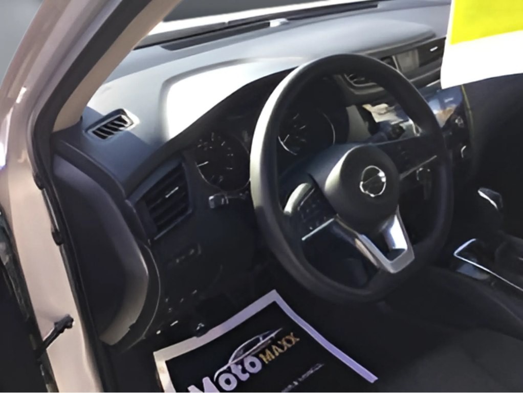 2017 Nissan Rogue Image 5