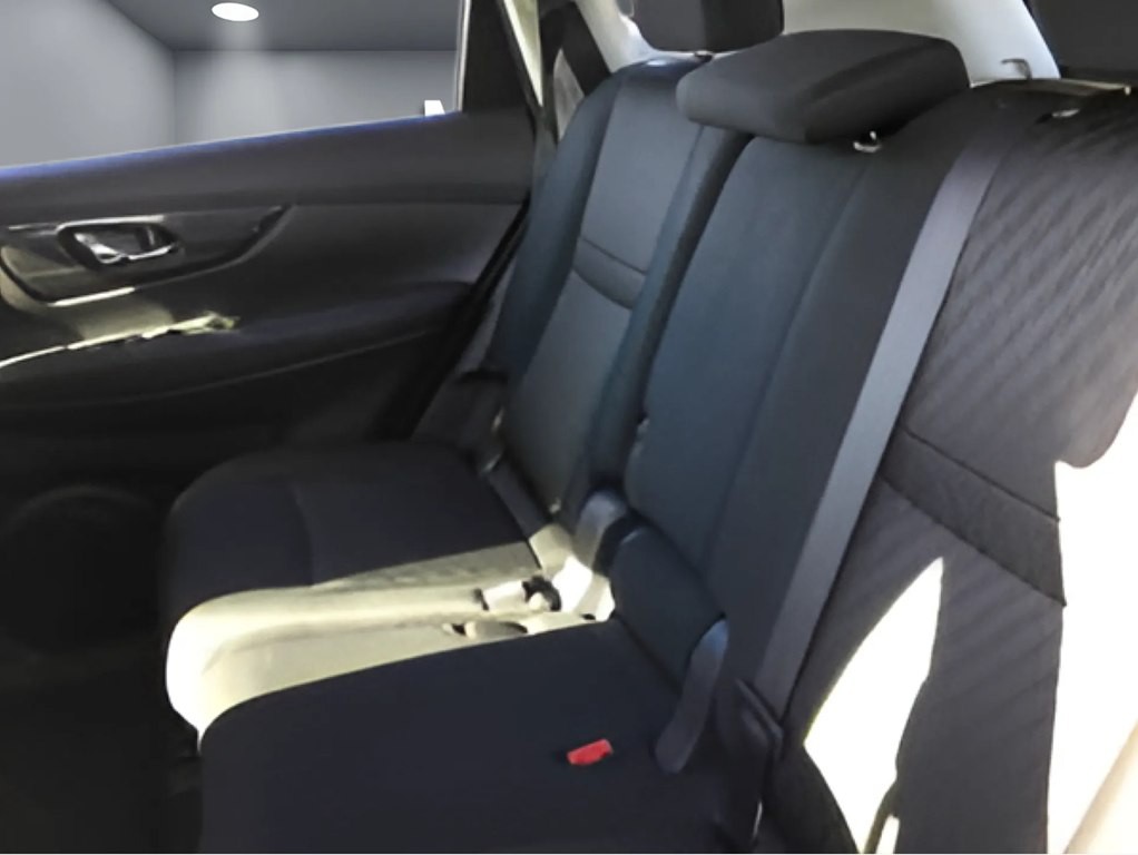 2017 Nissan Rogue Image 9