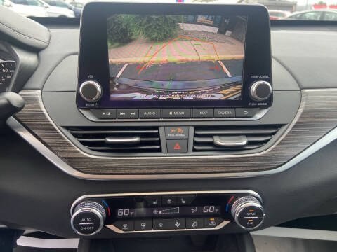 2019 Nissan Altima Image 6