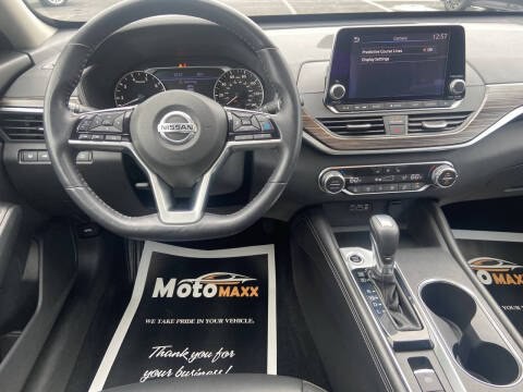 2019 Nissan Altima Image 11