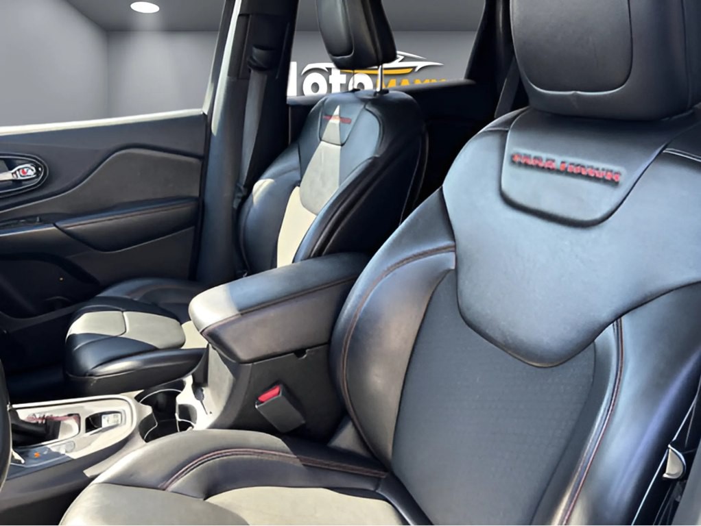 2019 Jeep Cherokee Image 7