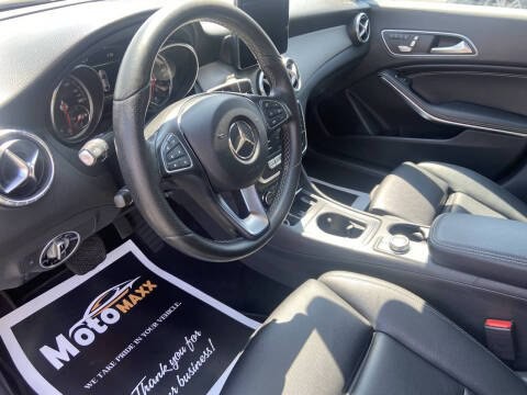 2017 Mercedes-Benz CLA-Class Image 5