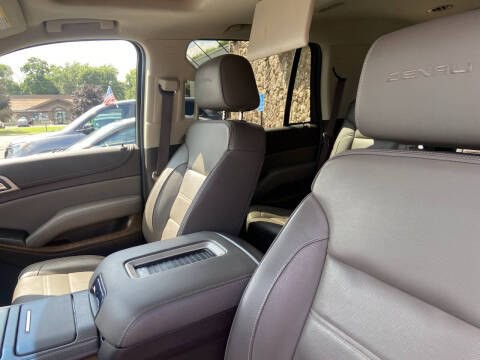 2019 GMC Yukon Image 12