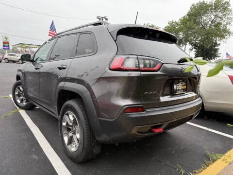 2019 Jeep Cherokee Image 3