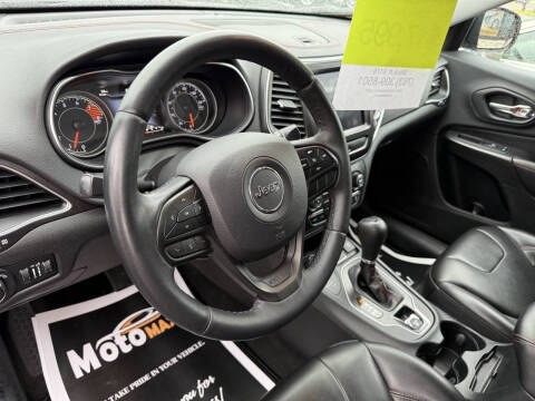 2019 Jeep Cherokee Image 5