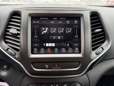 2019 Jeep Cherokee Image 9
