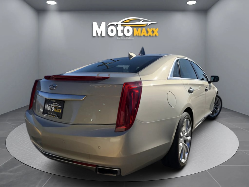 2016 Cadillac XTS Image 3
