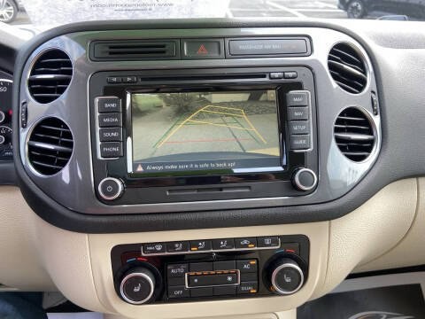 2012 Volkswagen Tiguan Image 10