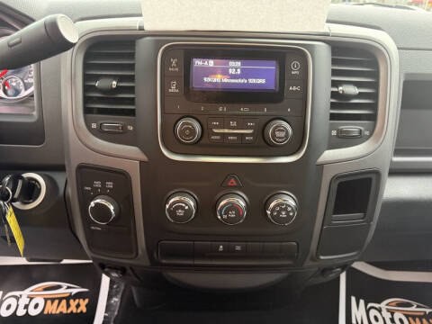 2013 RAM 1500 Image 8
