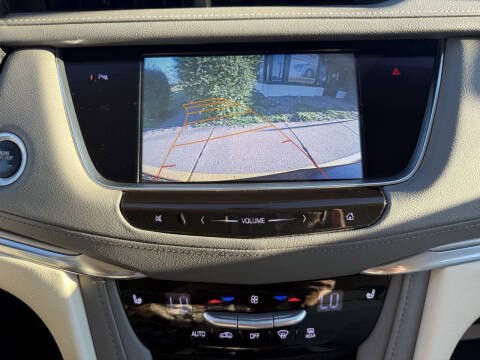 2017 Cadillac XT5 Image 10
