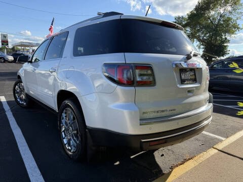 2017 GMC Acadia Image 3