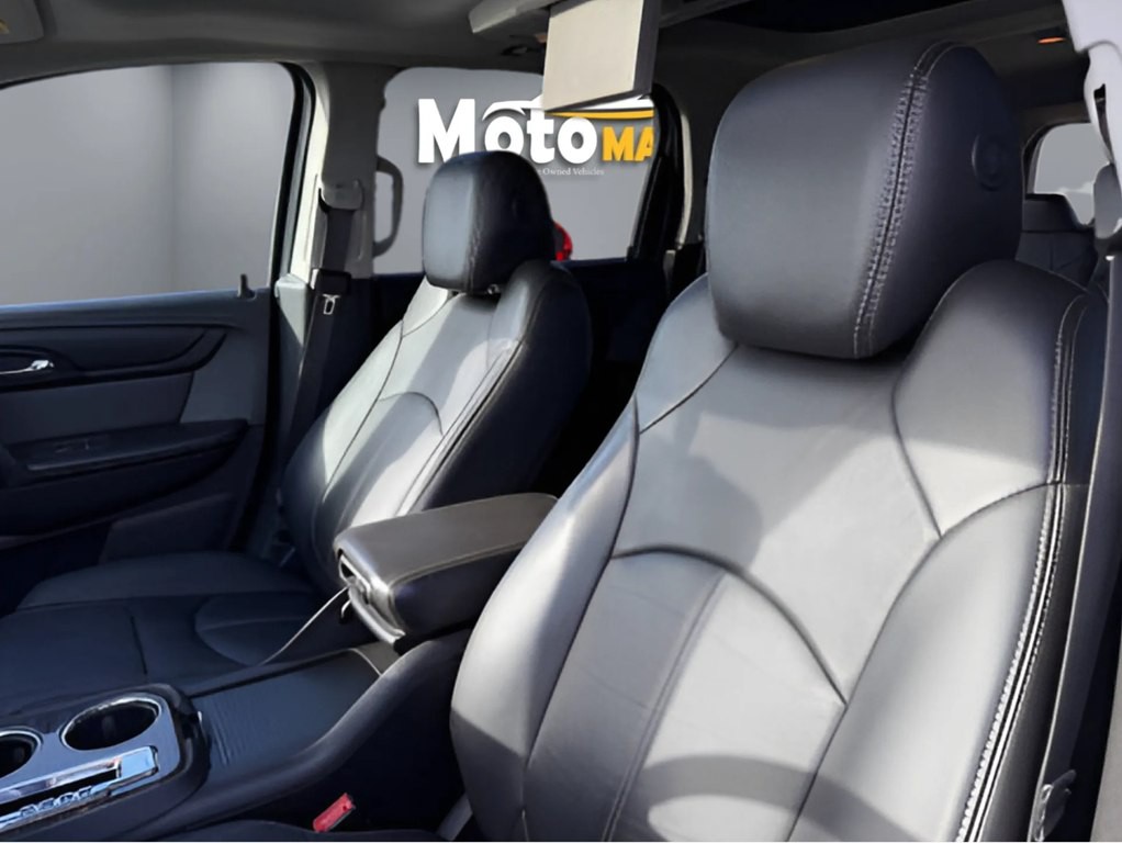 2017 GMC Acadia Image 8