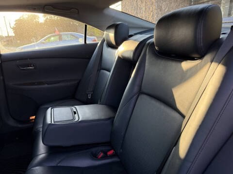 2011 Lexus ES Image 14