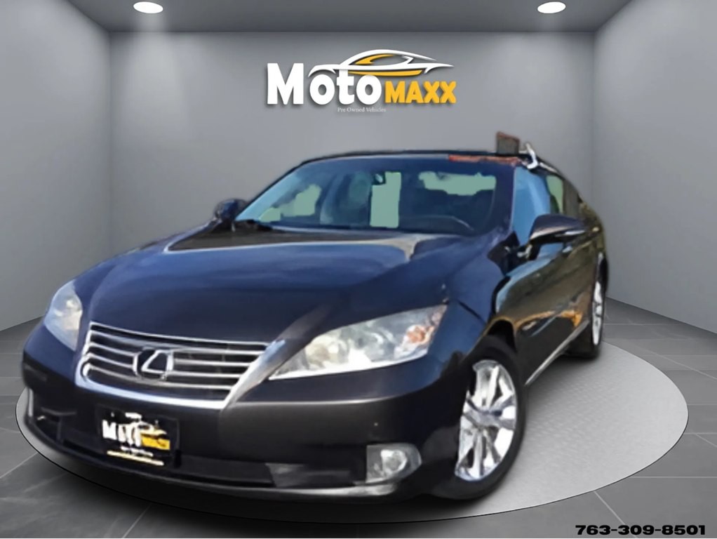 2011 Lexus ES Image 2