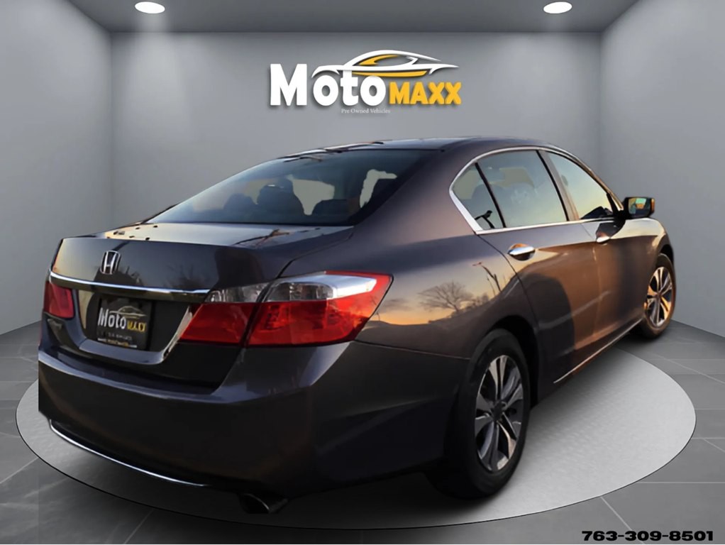 2015 Honda Accord Image 4