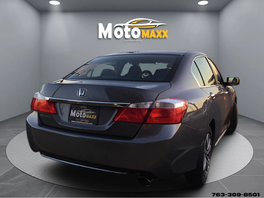 2015 Honda Accord Image 5