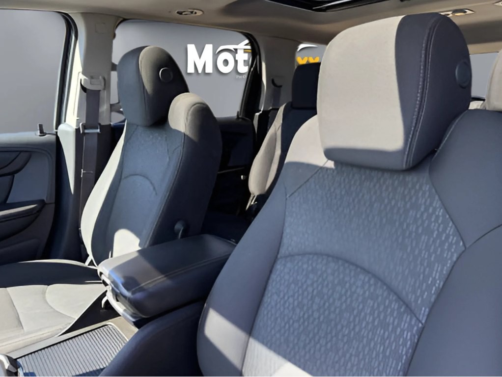 2014 GMC Acadia Image 8