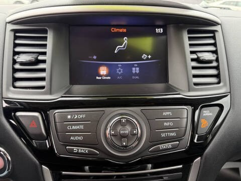 2018 Nissan Pathfinder Image 9