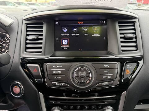 2018 Nissan Pathfinder Image 10