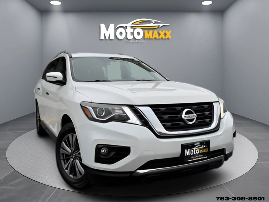2018 Nissan Pathfinder Image 1