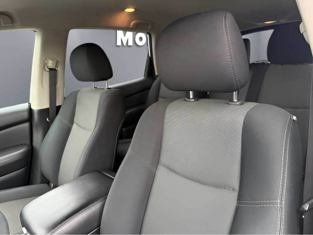 2018 Nissan Pathfinder Image 8