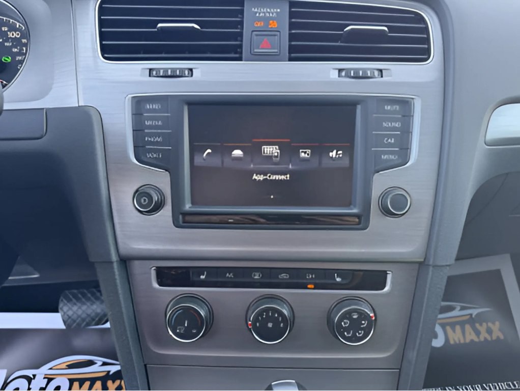 2016 Volkswagen Golf Image 6