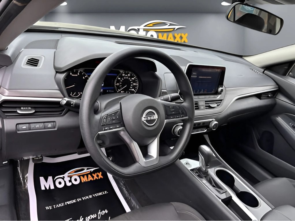 2024 Nissan Altima Image 4