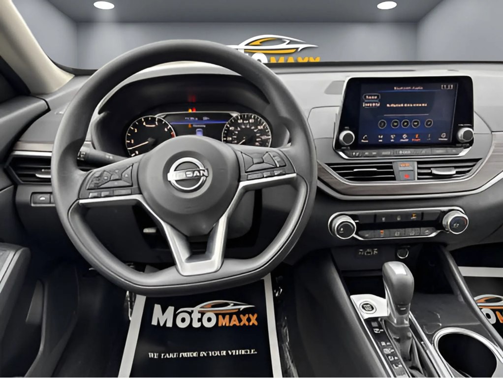 2024 Nissan Altima Image 5