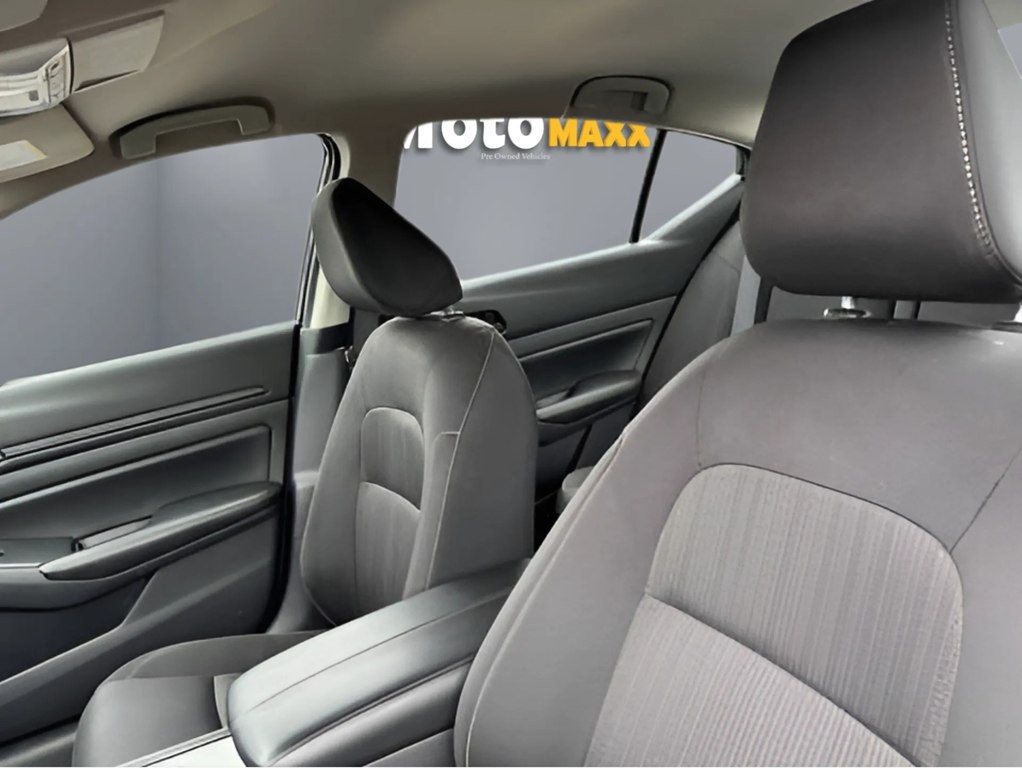 2024 Nissan Altima Image 6