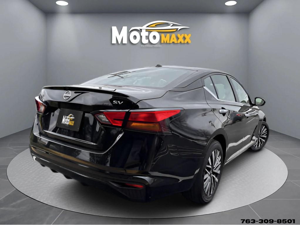 2024 Nissan Altima Image 9
