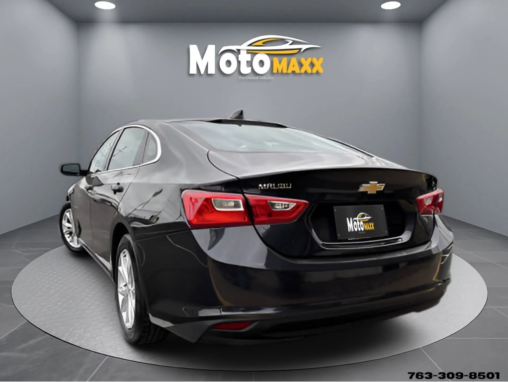 2023 Chevrolet Malibu Image 3