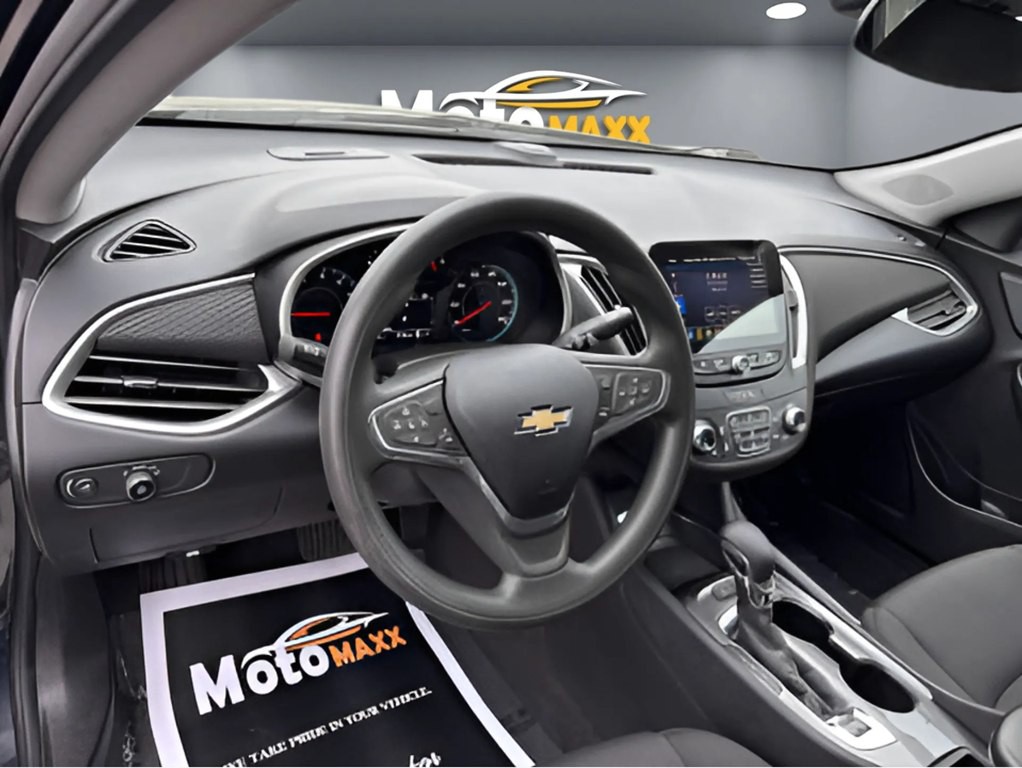2023 Chevrolet Malibu Image 5